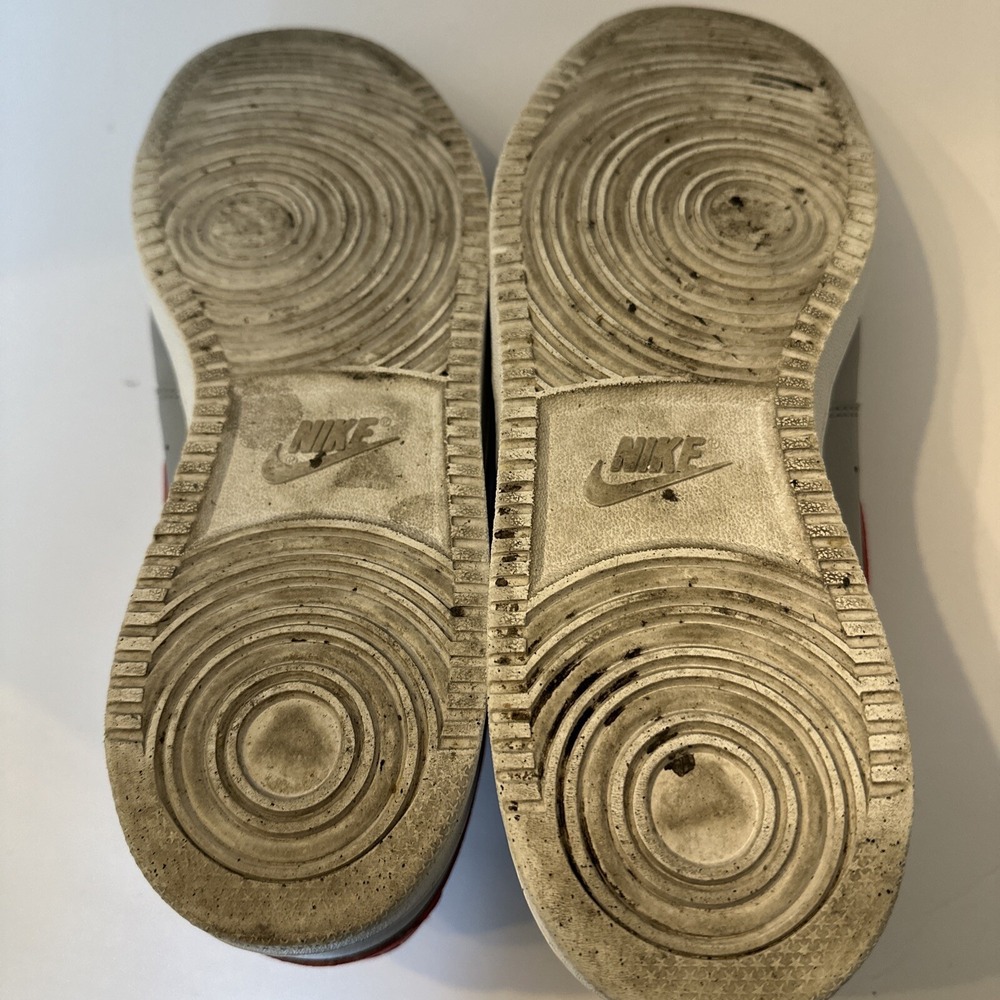 Size 11.5 - Nike Court Vision Next Nature Low Wolf Grey University Red - Picture 12 of 15